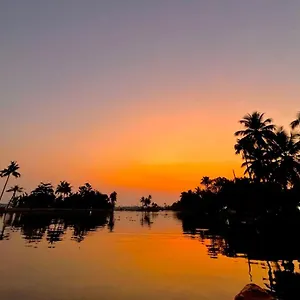 Hotel Oceana Hills Residency Alappuzha