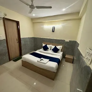 2* Hotel Silver Place Near Igi Airport Dwarka