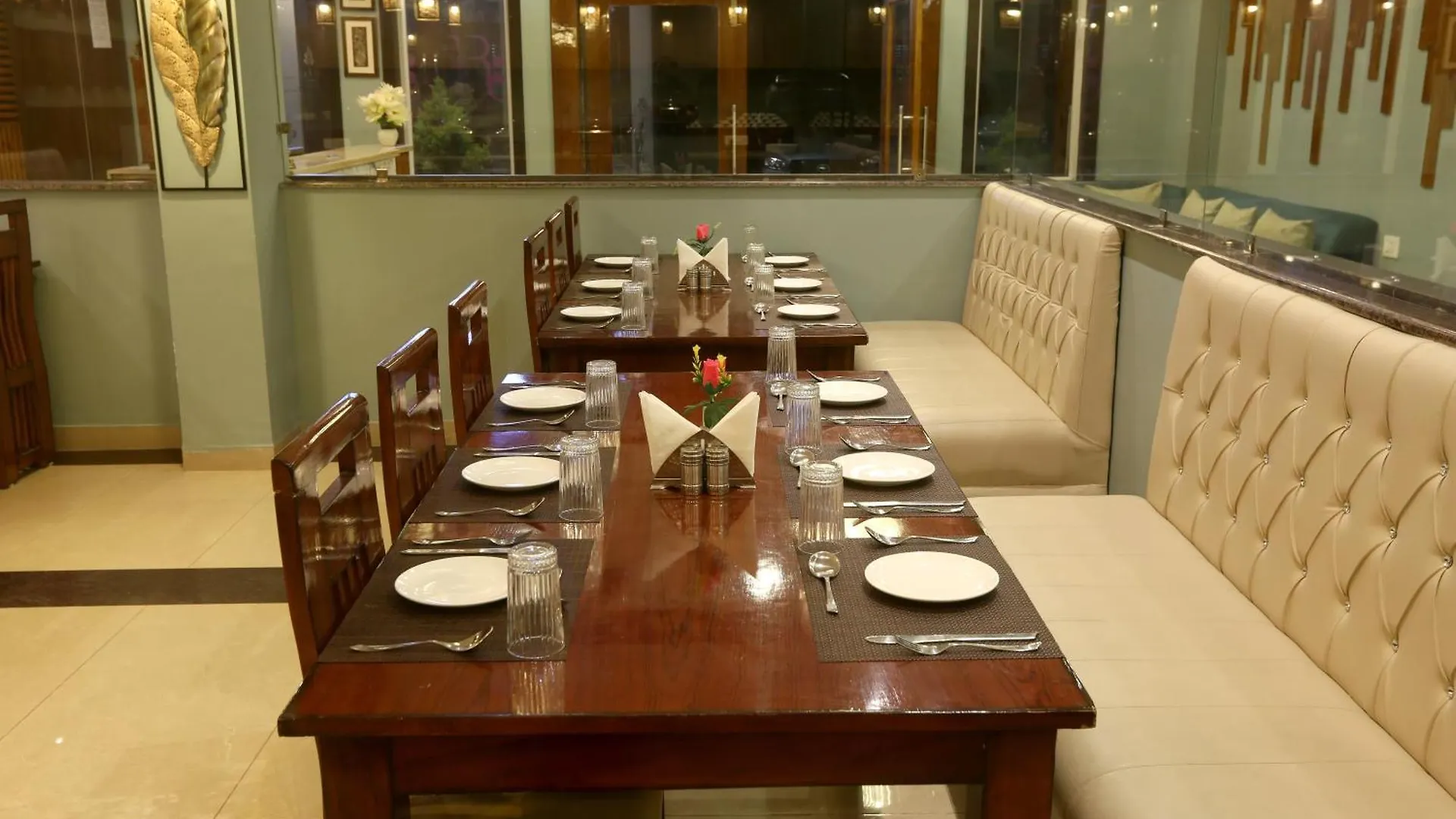 Hotel Luxury Stay Near Delhi International Airport New Delhi