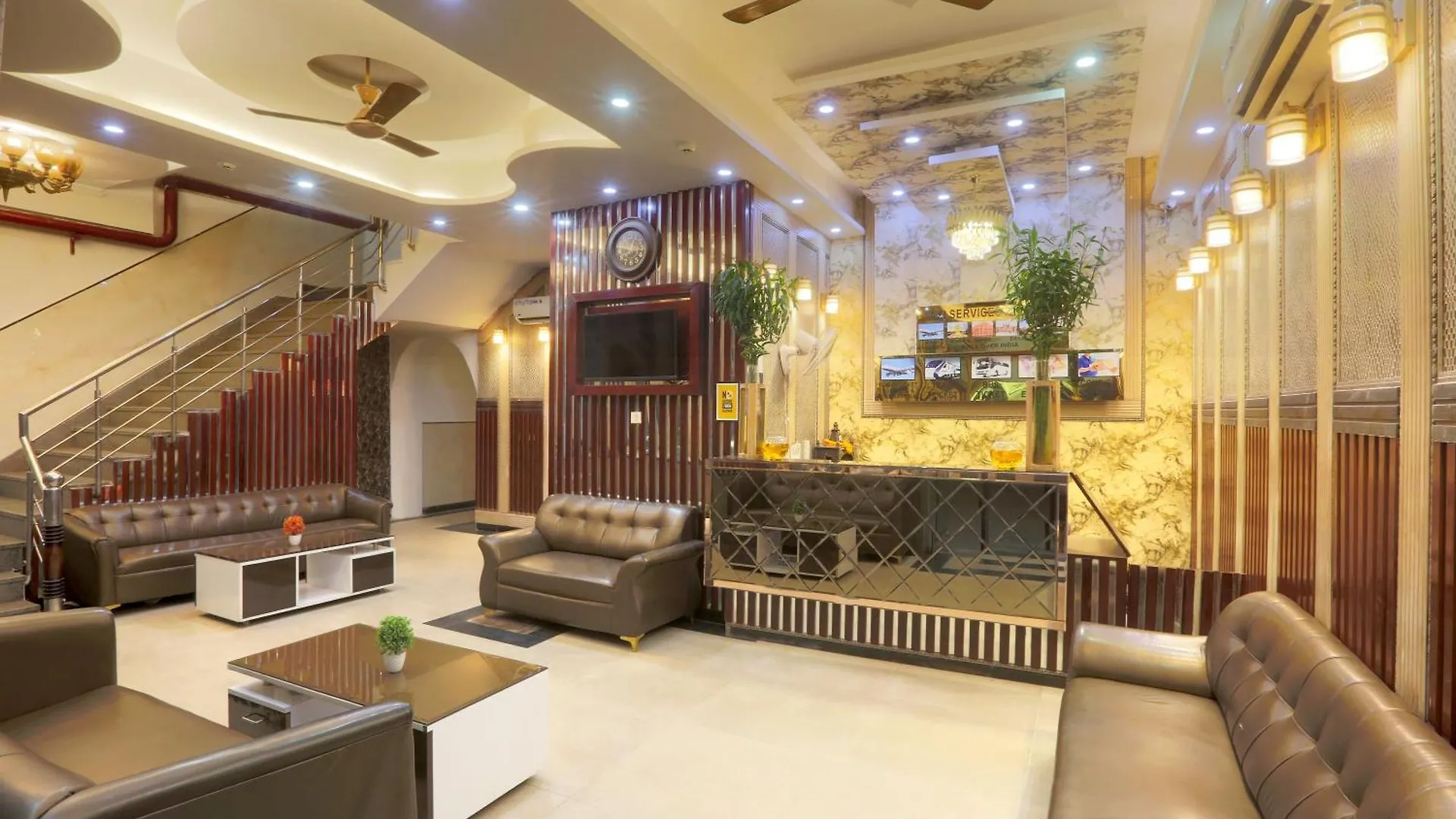 Luxury Stay Near Delhi International Airport New Delhi 4*,