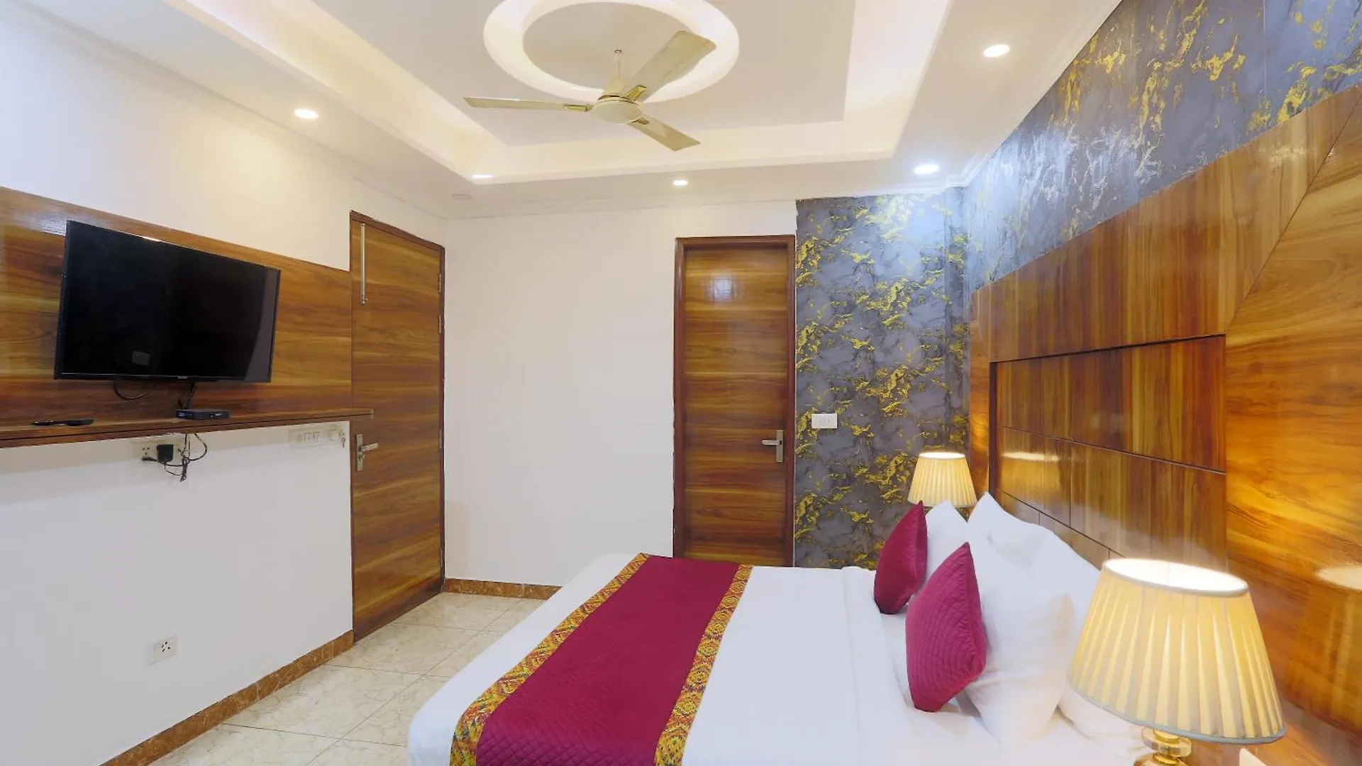 Luxury Stay Near Delhi International Airport New Delhi Hotel