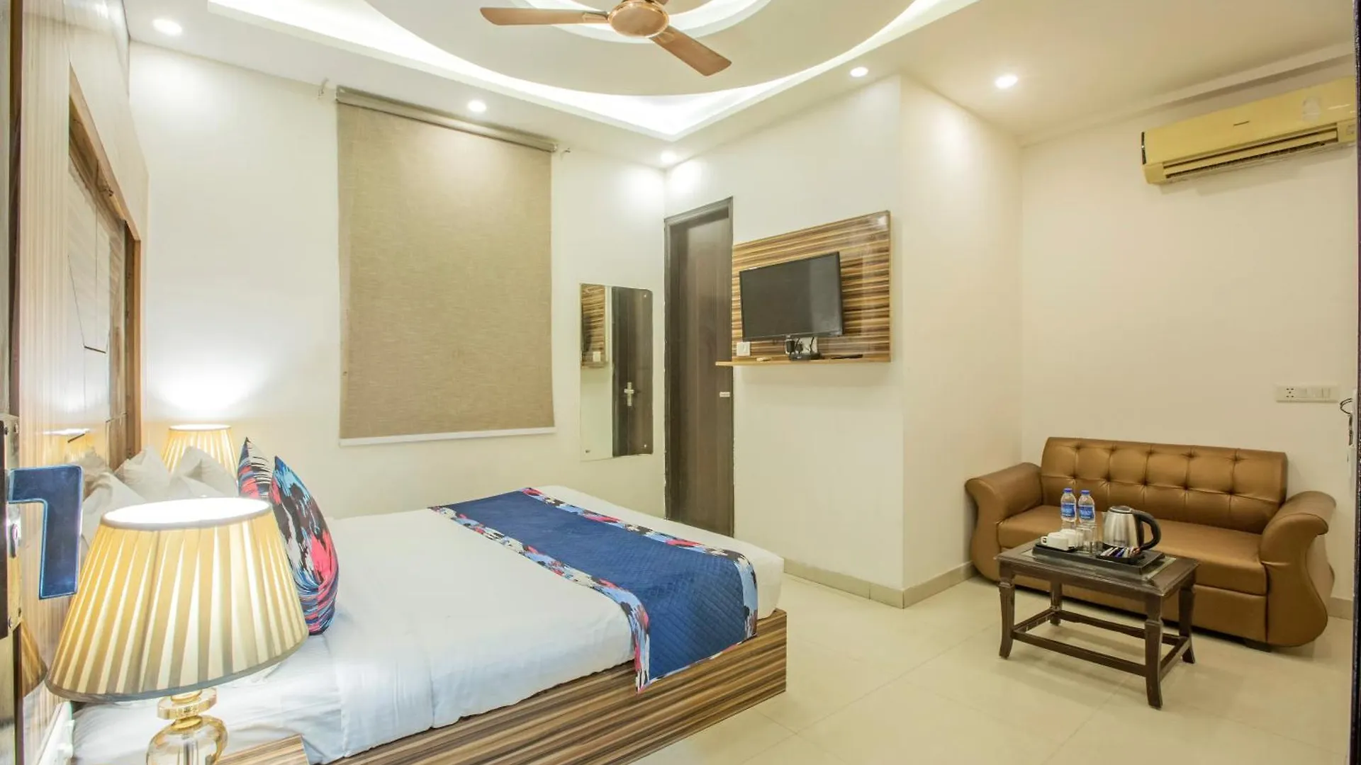 Luxury Stay Near Delhi International Airport New Delhi