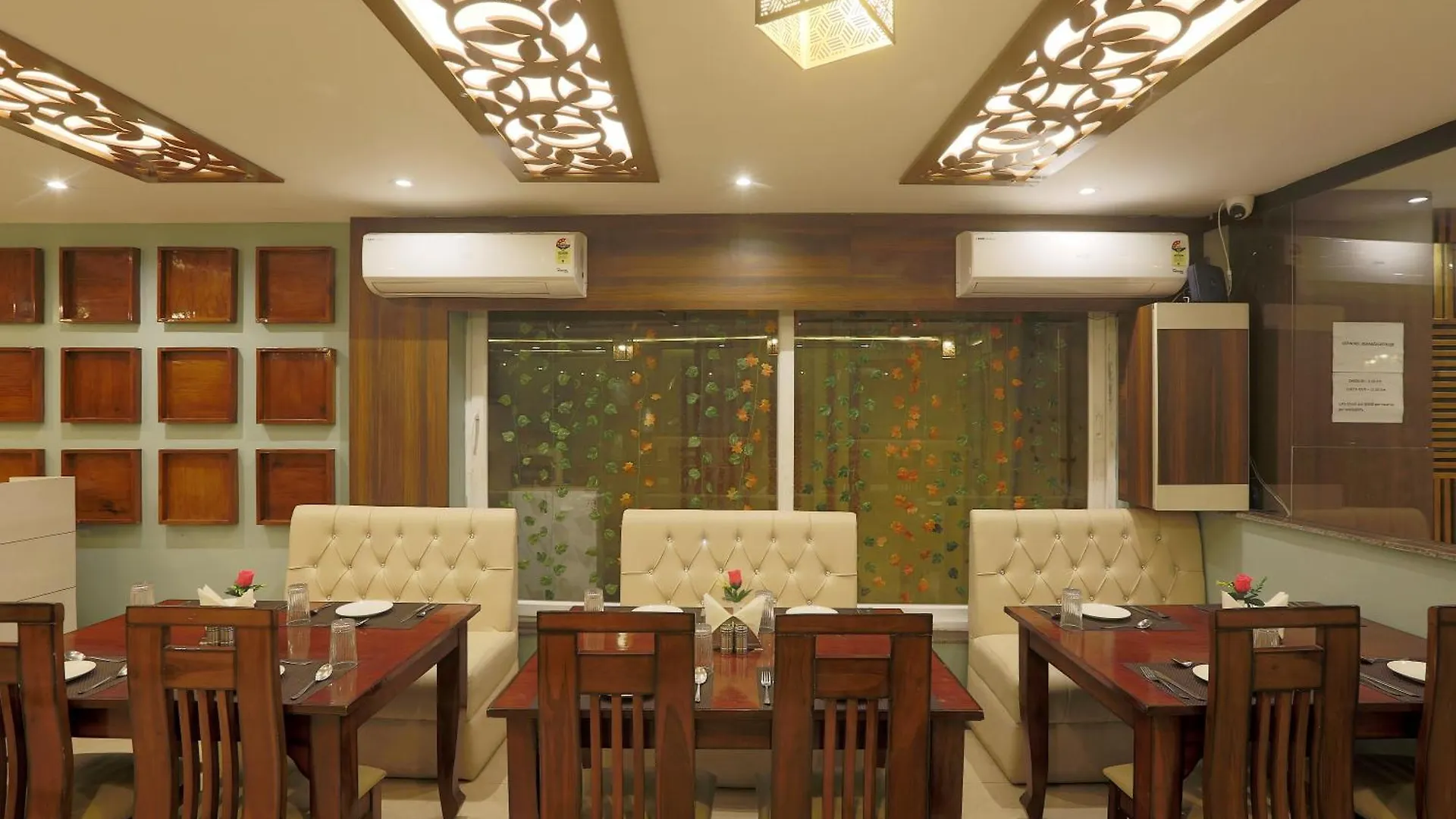 Luxury Stay Near Delhi International Airport New Delhi